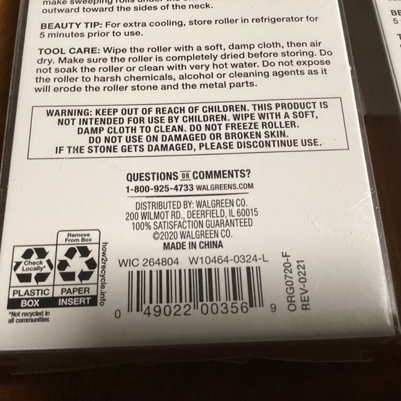 Walgreens Jade Roller Bundle NEW - Picture 6 of 6